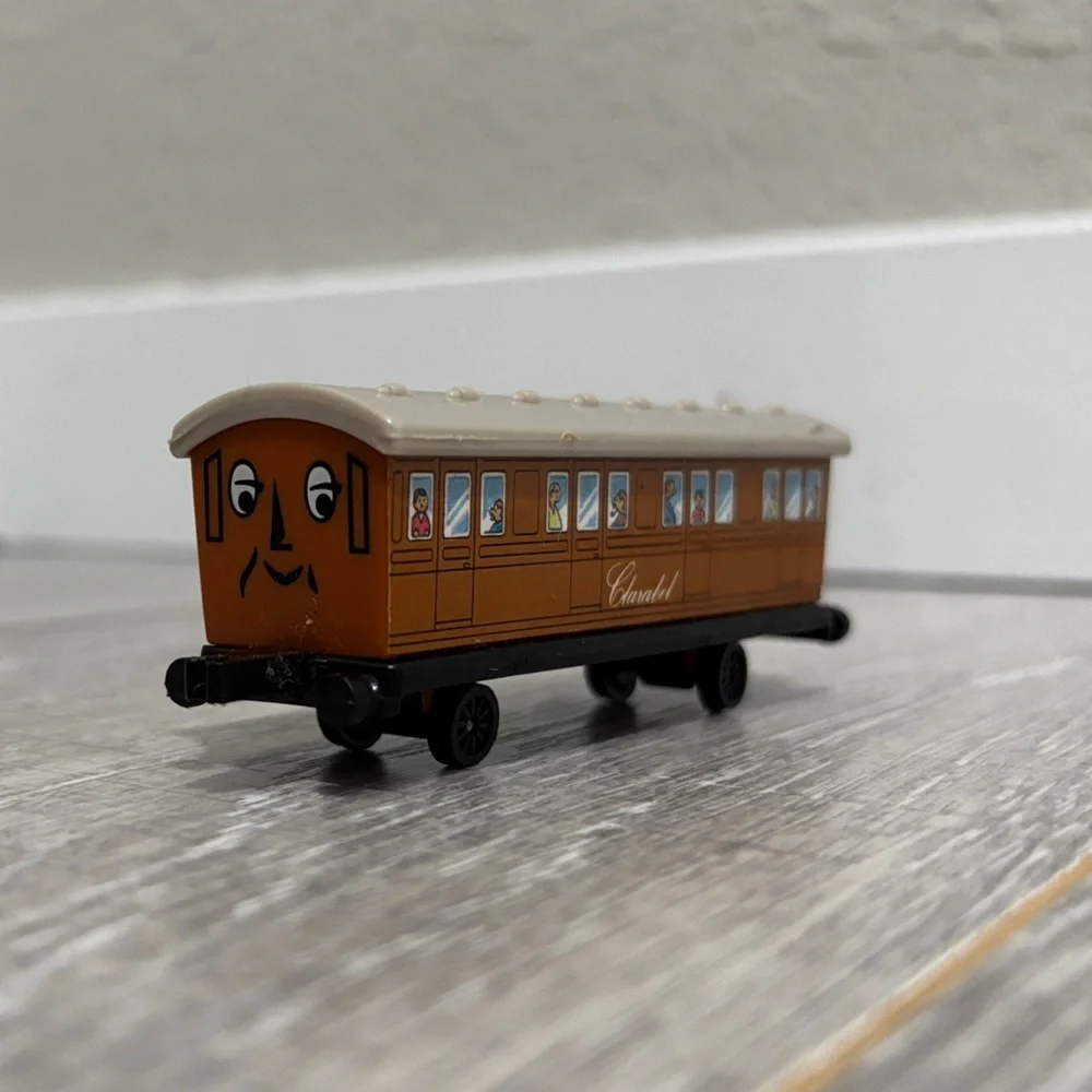 ERTL Clarabel